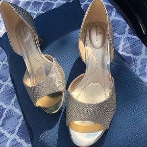 Bandolino silver sparkle kitten heels